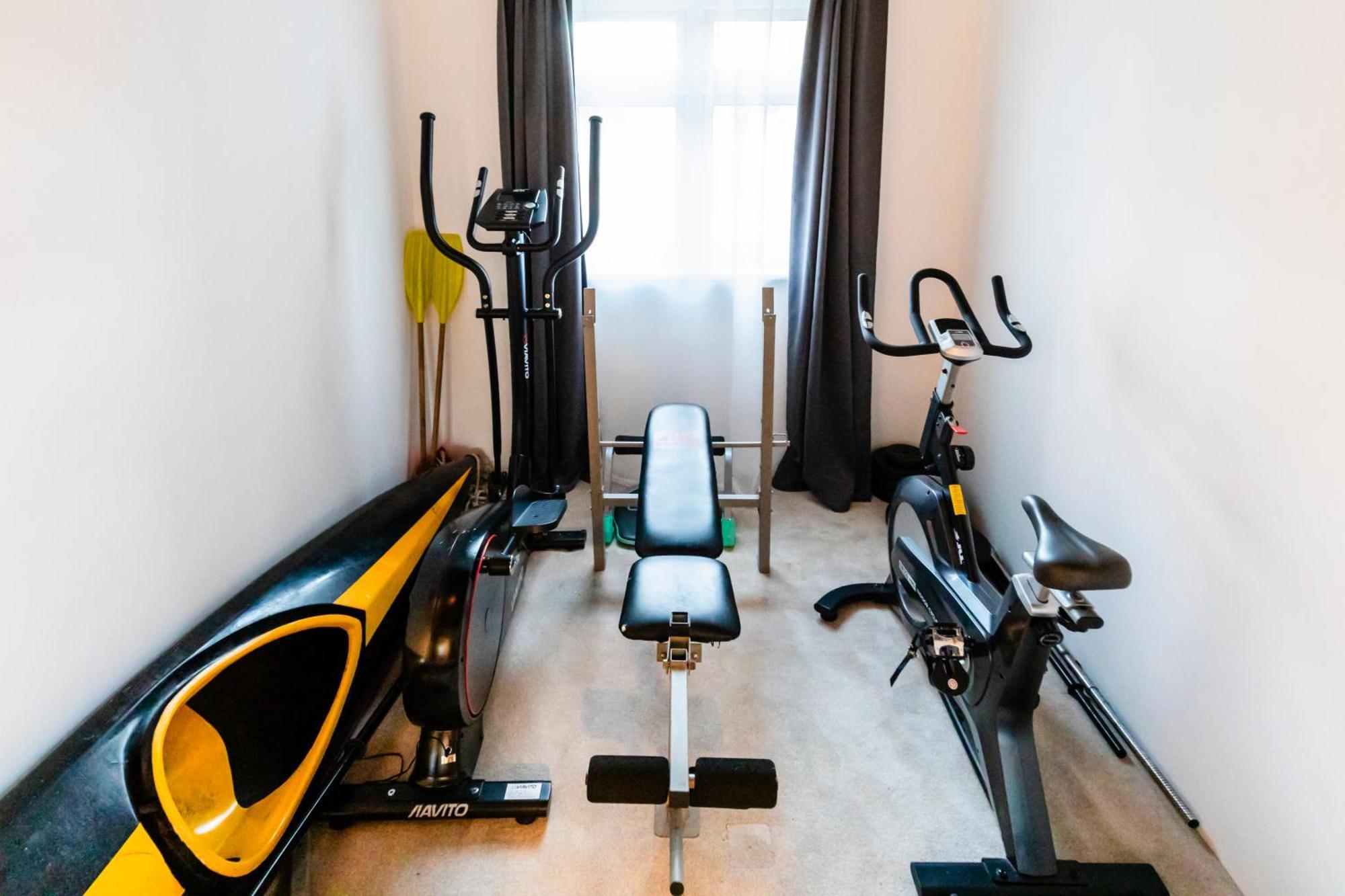 Chichester Retreat House With Free Parking Εξωτερικό φωτογραφία