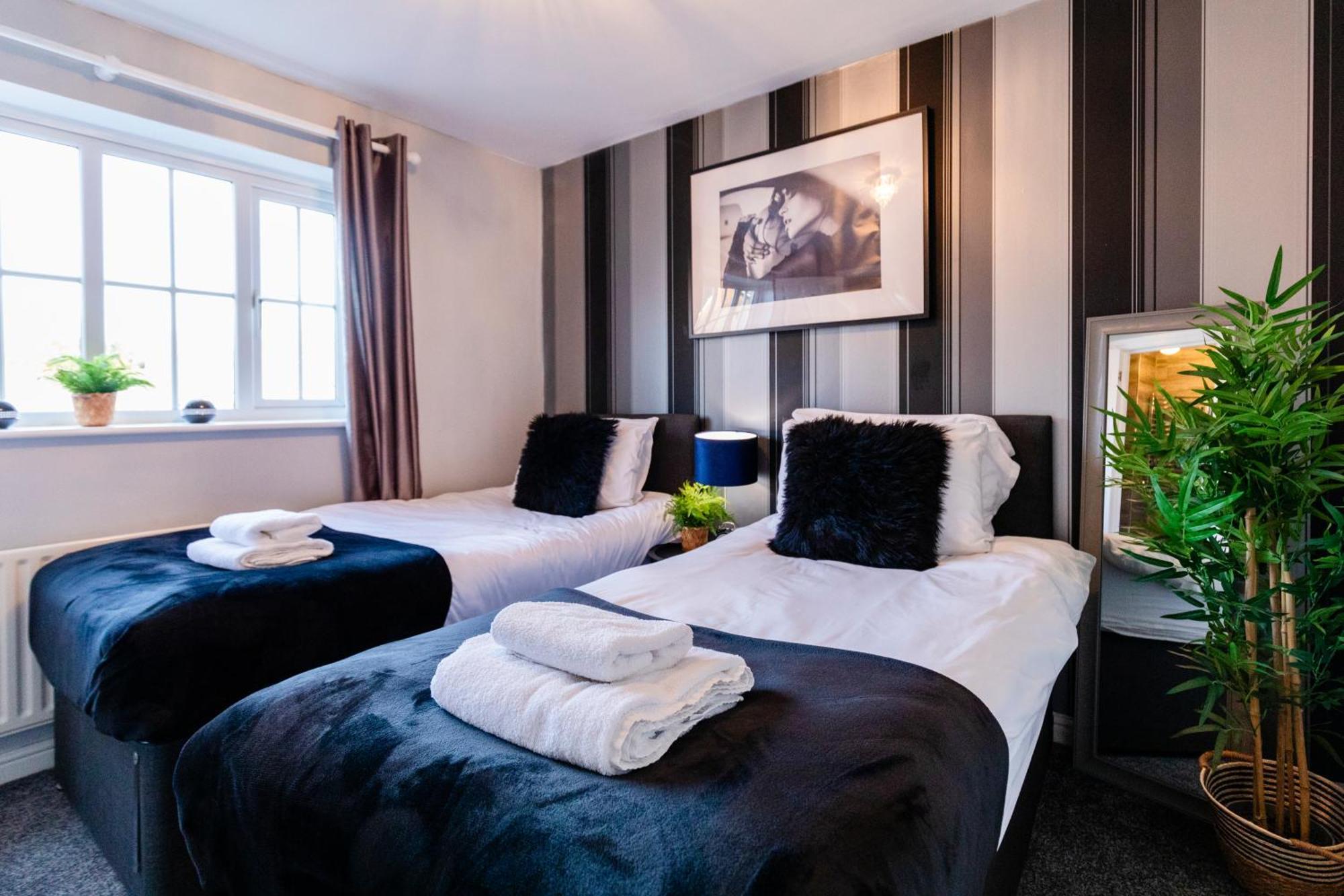 Chichester Retreat House With Free Parking Εξωτερικό φωτογραφία